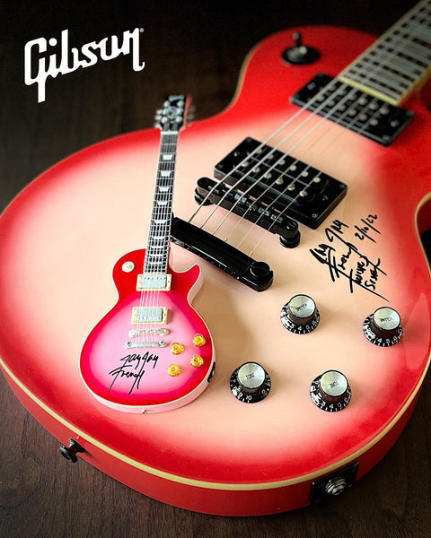 REAL AUTOGRAPHED - Gibson Les Paul Jay Jay French Twisted Sister Pinkburst 1:4 Scale Mini Guitar Model