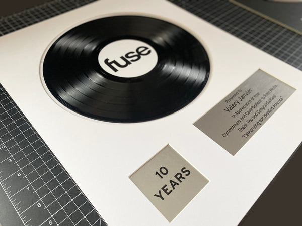 CUSTOM MAT Classic Black Record Award - Personalized 18" x 22" Framed Award for Business, Artist, & Band - Platinum Metal Plates Included