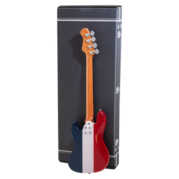 Richard Turner J Hamilton Bass 1:4 Scale Mini Bass Model