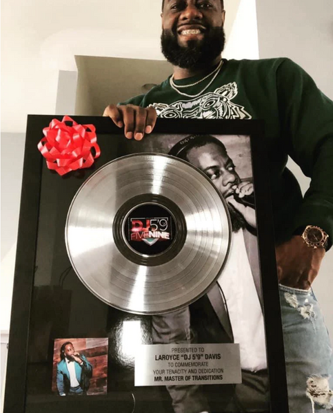 DJ & RADIO STATION PLATINUM RECORD Achievement Award 18" x 22" Framed 12" - Metalized Platinum Reco rd