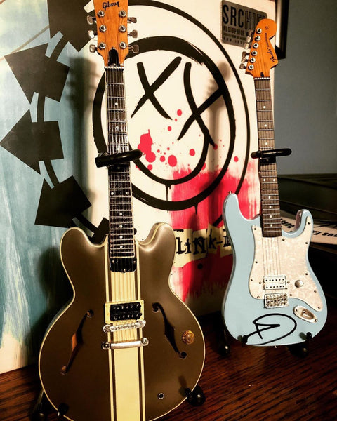 Tom Delonge Signature 2009 Gibson Custom Shop ES-333 Mini Guitar