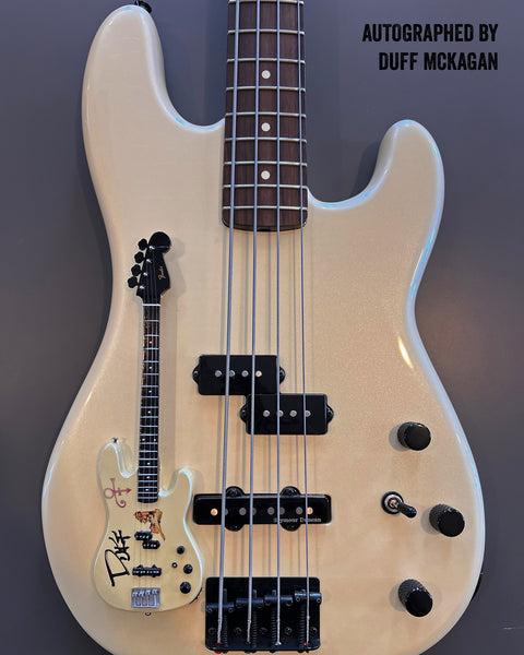 REAL AUTOGRAPH - Duff McKagan "#1 Main" Girl & Purple Symbol Fender™ Precision Bass™ - Metallic Pearl