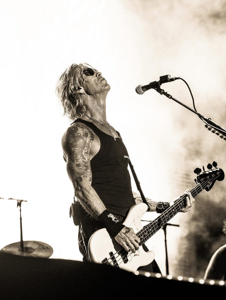 REAL AUTOGRAPH - Duff McKagan "#1 Main" Girl & Purple Symbol Fender™ Precision Bass™ - Metallic Pearl