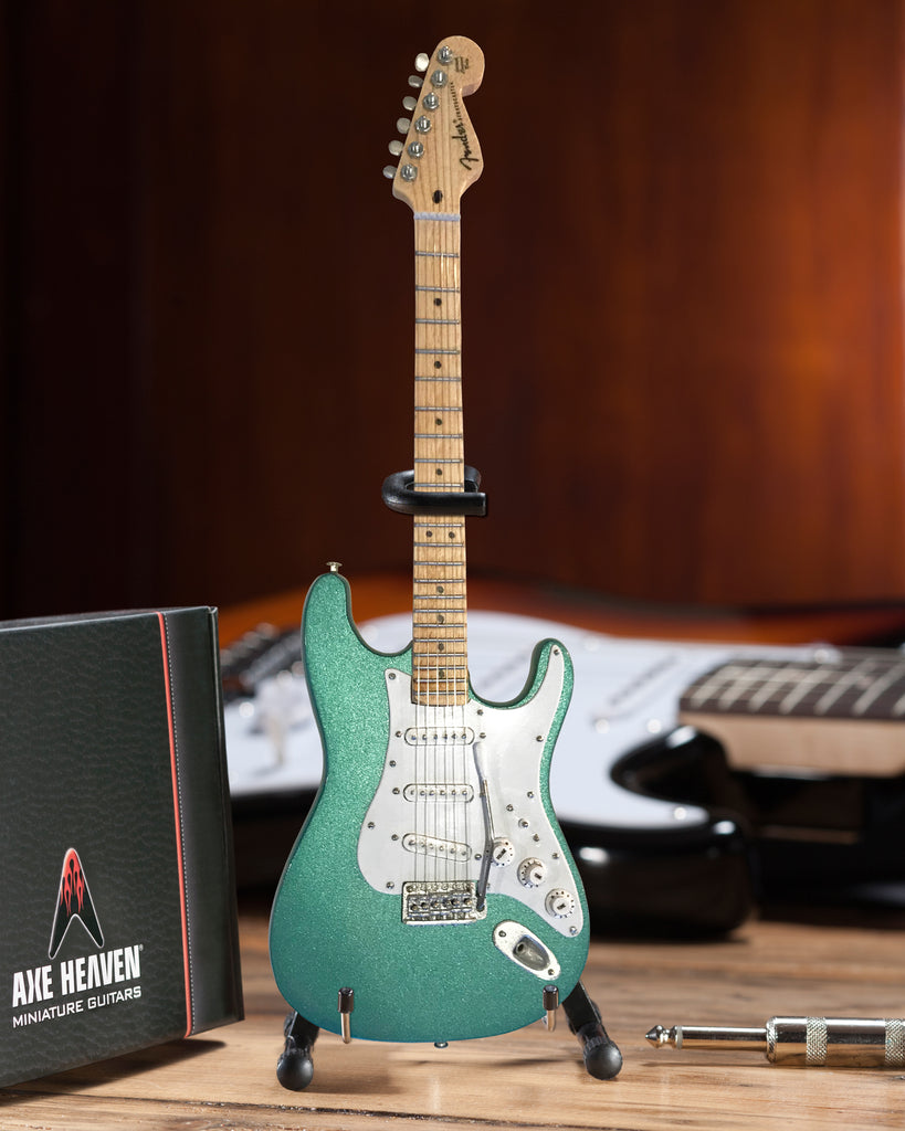 Axman Hank Marvin (The Shadows) Miniature Guitar Replica Axman Hank Marvin (The Shadows) Miniature Guitar Replica