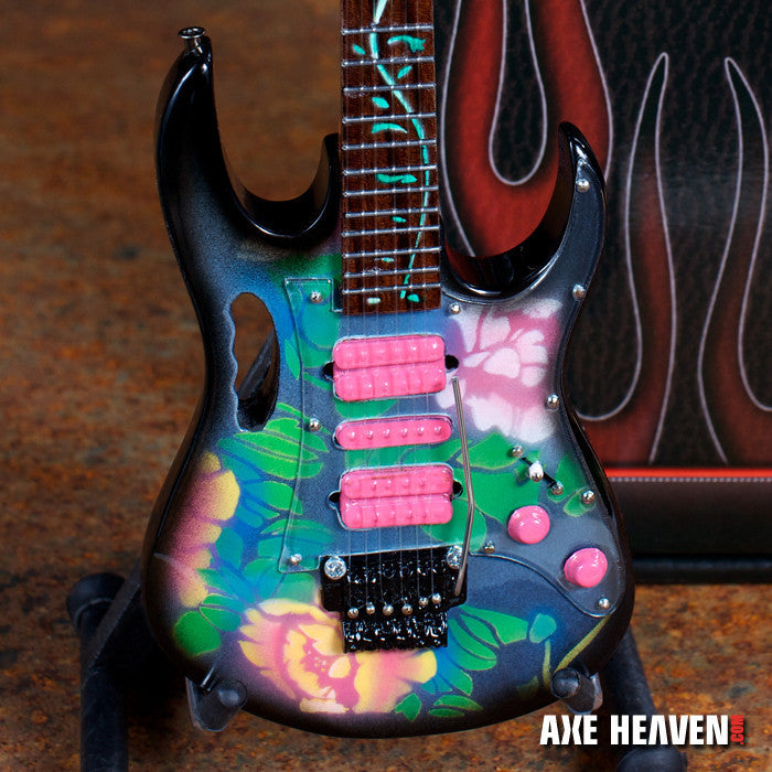 Ibanez Floral miniatuur gitaar sleutelhanger Ibanez Floral miniatuur gitaar sleutelhanger