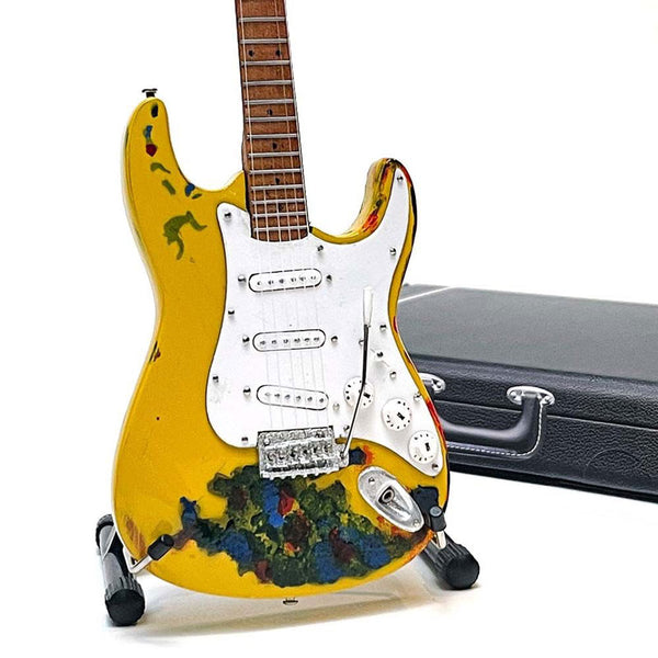 Billy Corgan Limited-Edition "Gish" Mini Fender Stratocaster Guitar - Smashing Pumpkins