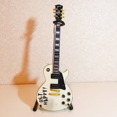 森純太  MORI JUNTA Custom GET HAPPY! Gibson Les Paul 1:4 Scale Mini Guitar Model